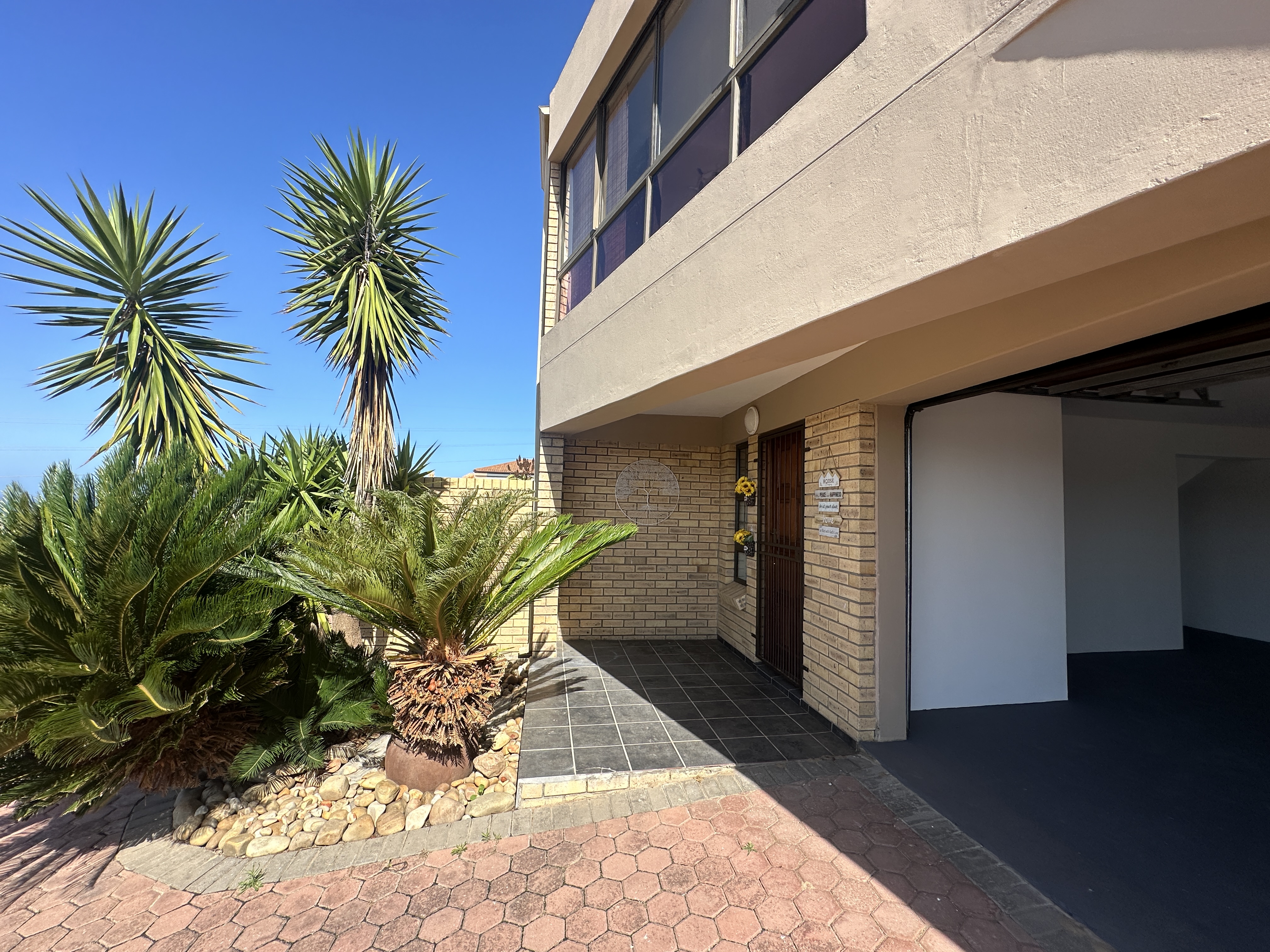 3 Bedroom Property for Sale in Seemeeu Park Western Cape